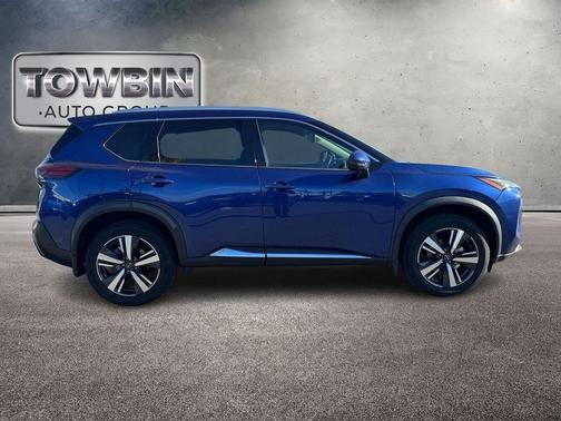 2022 Nissan Rogue SL