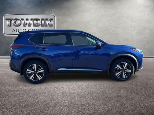2022 Nissan Rogue SL