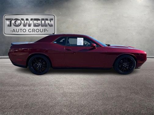 2017 Dodge Challenger SXT