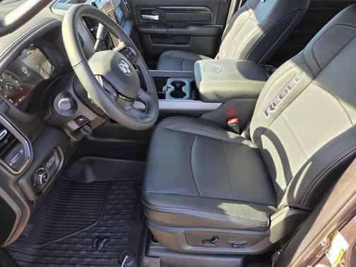 2026 RAM 2500 Rebel/Power Wagon