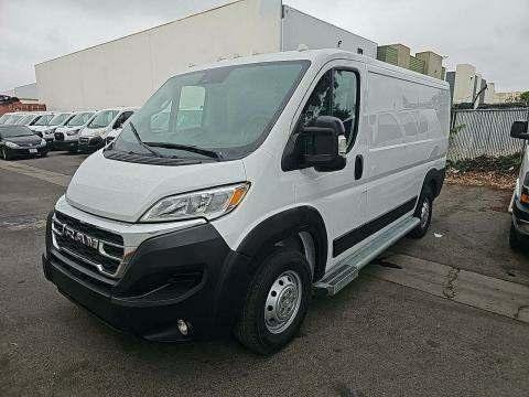 2023 RAM ProMaster 2500 Base