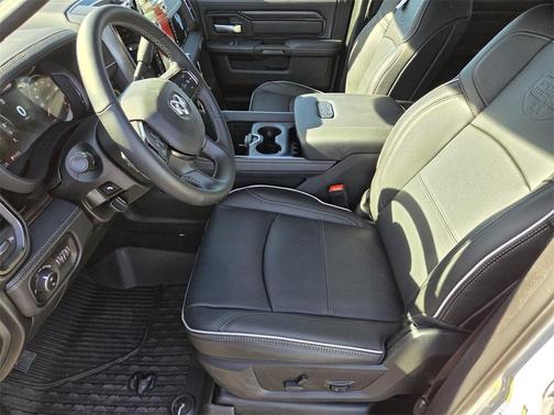 2026 RAM 2500 Rebel/Power Wagon