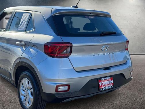 2024 Hyundai VENUE SE