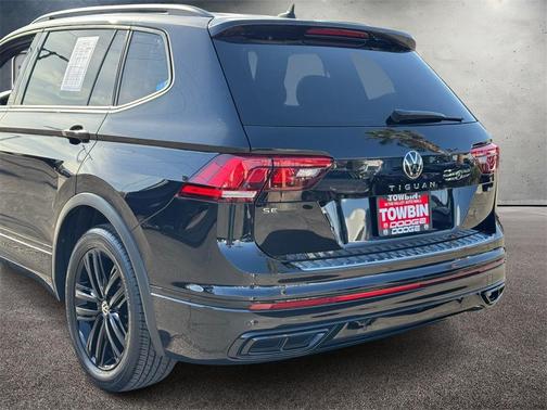 2022 Volkswagen Tiguan 2.0T SE R-Line Black