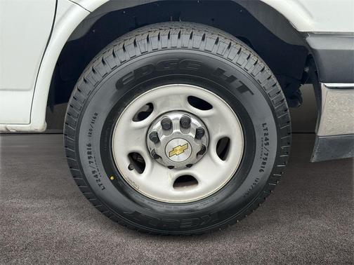 2024 Chevrolet Express 3500 LT