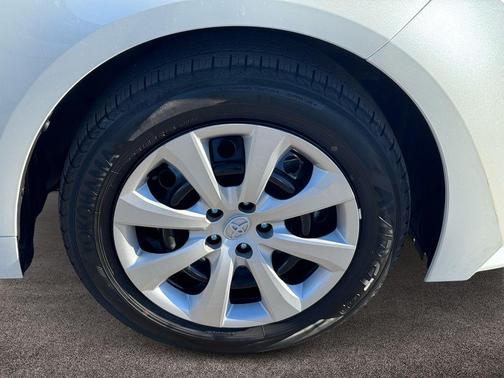 2025 Toyota Corolla Hybrid 