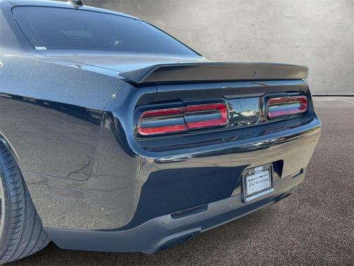 2015 Dodge Challenger SRT Hellcat
