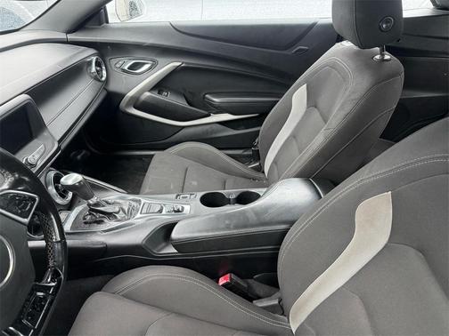 2020 Chevrolet Camaro 1LT