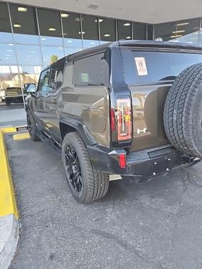 2024 GMC HUMMER EV SUV 2X