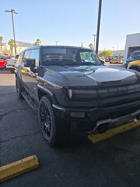 2024 GMC HUMMER EV SUV 2X