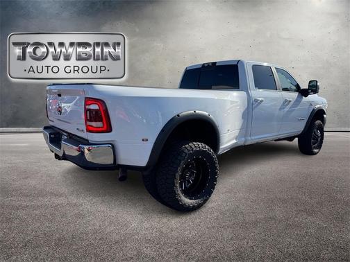 2024 RAM 3500 Laramie