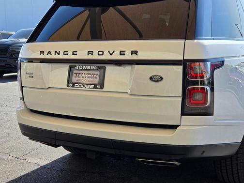 Fuji White 2022 Land Rover Range Rover P525 Westminster