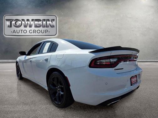 White 2020 Dodge Charger SXT