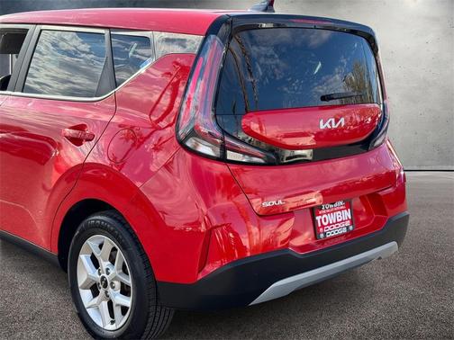 2023 Kia Soul LX