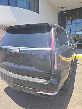 2022 Cadillac Escalade ESV Luxury