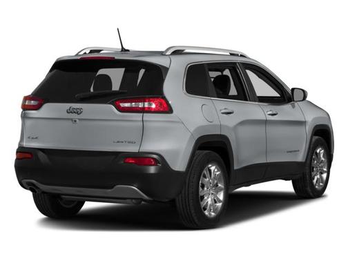 Silver 2017 Jeep Cherokee Limited