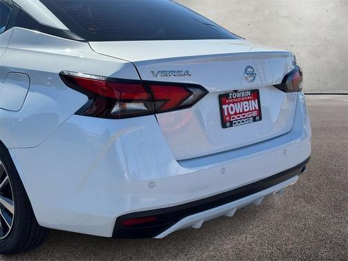 2020 Nissan Versa 1.6 SV