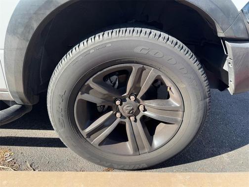 2021 RAM 1500 Classic SLT