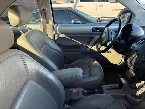 2003 Volkswagen New Beetle GLS 1.8T