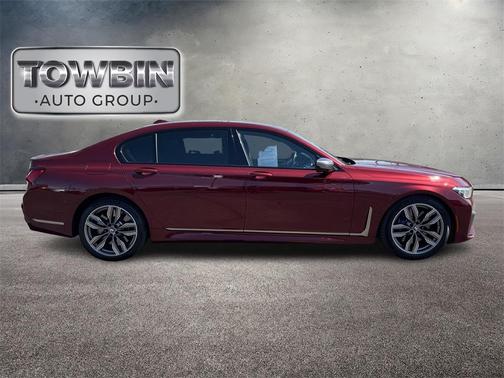 2021 BMW M760 i xDrive