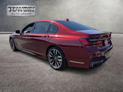 2021 BMW M760 i xDrive