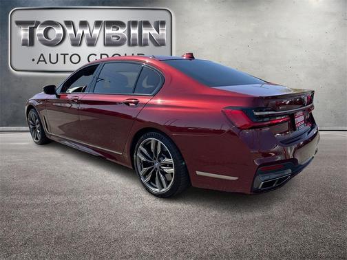 2021 BMW M760 i xDrive