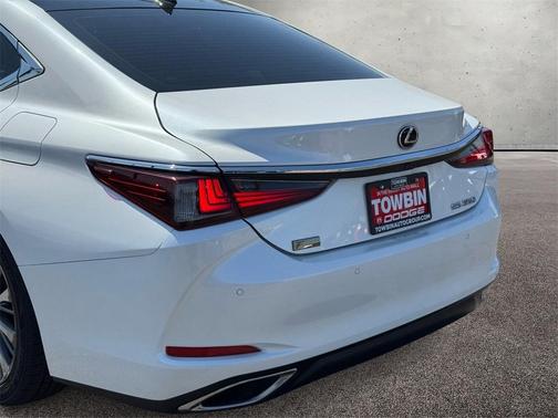 2020 Lexus ES 350 Base