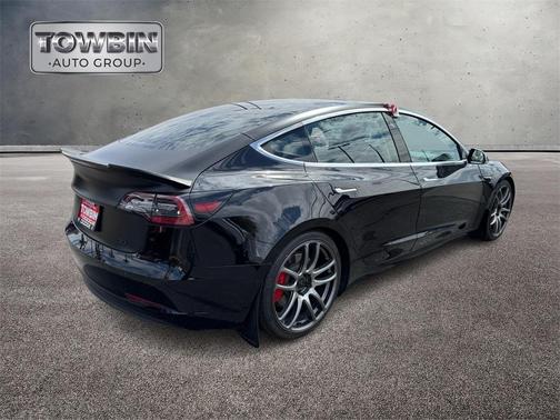 2020 Tesla Model 3 Performance