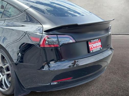 2020 Tesla Model 3 Performance