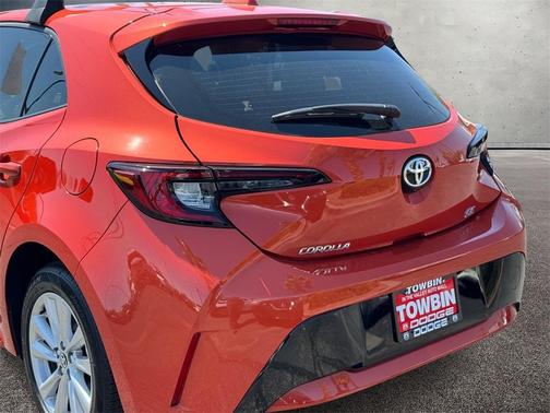 2024 Toyota Corolla Hatchback SE