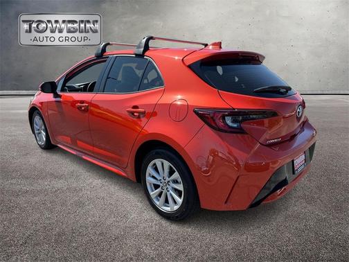 2024 Toyota Corolla Hatchback SE