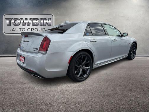 2023 Chrysler 300 S