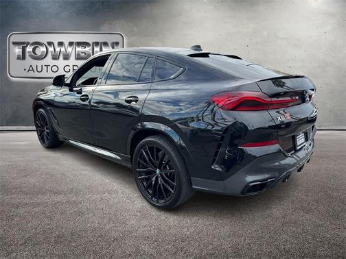 2022 BMW X6 M50i