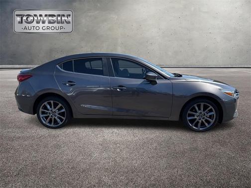 2018 Mazda Mazda3 Touring
