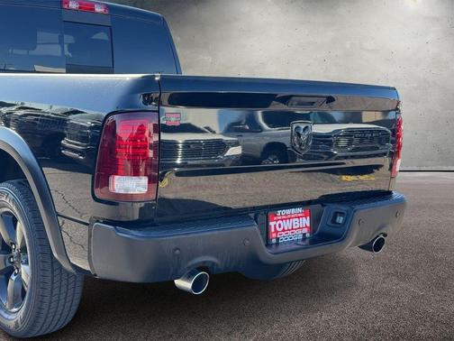 Diamond Black 2019 RAM 1500 Classic Warlock