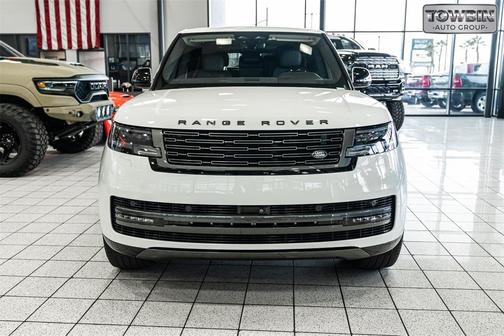 2024 Land Rover Range Rover P530 SE