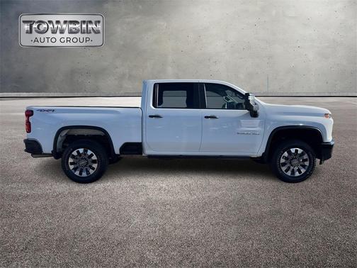 2022 Chevrolet Silverado 2500 Custom