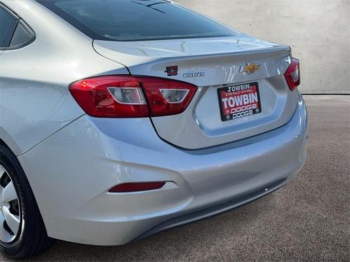 2017 Chevrolet Cruze LS