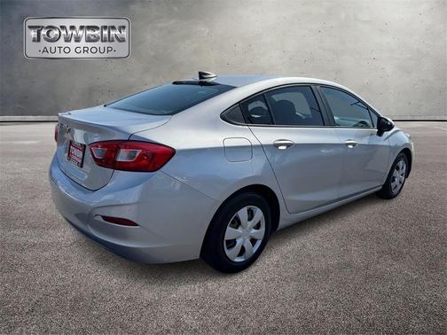 2017 Chevrolet Cruze LS