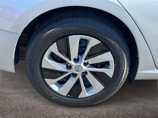 2024 Nissan Altima 2.5 S