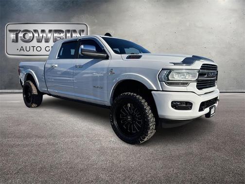 2022 RAM 3500 Laramie