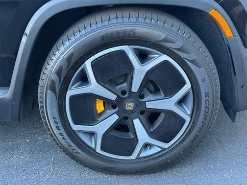 2023 Rivian R1T Adventure Quad Motor Large Pack