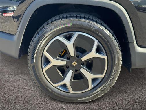 2023 Rivian R1T Adventure Quad Motor Large Pack