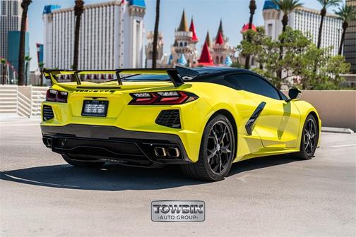 2020 Chevrolet Corvette Stingray w/3LT