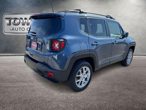 Slate Blue Pearlcoat 2023 Jeep Renegade Latitude