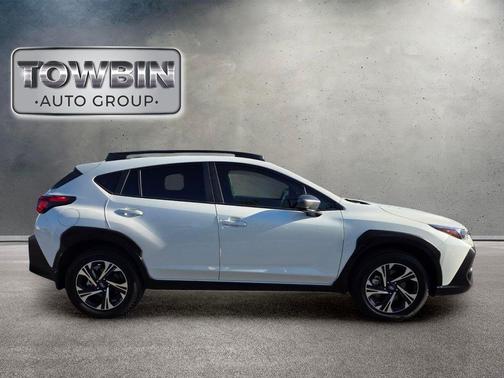 Crystal White Pearl 2024 Subaru Crosstrek Premium