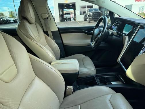 2016 Tesla Model X P90D