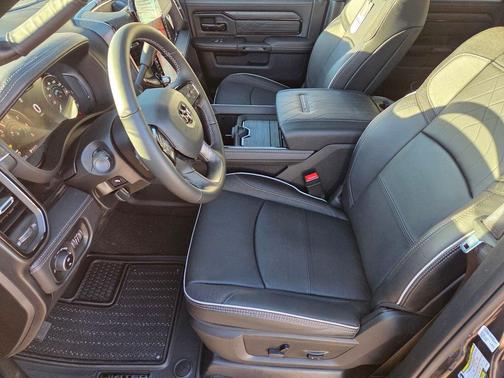 2026 RAM 3500 Limited