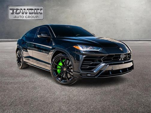 2021 Lamborghini Urus Graphite Capsule