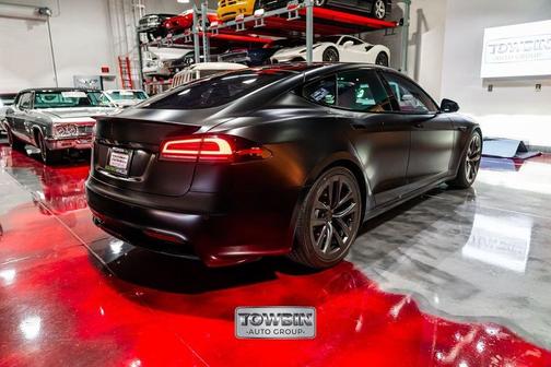 2022 Tesla Model S Plaid